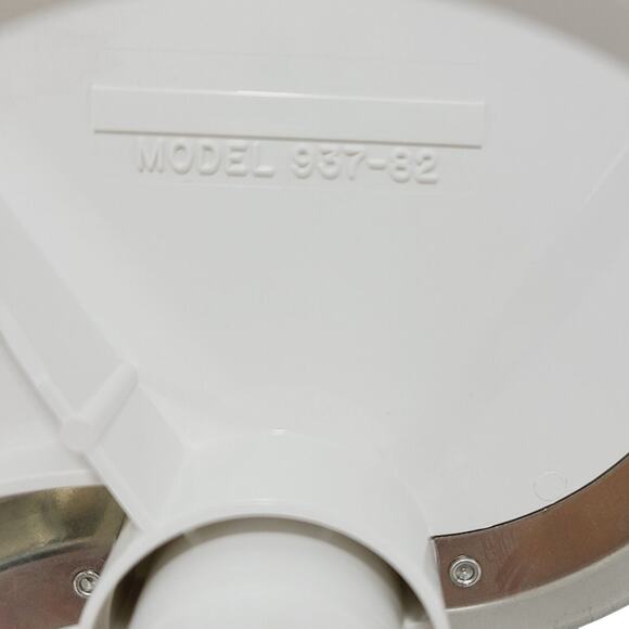 Oster Regency Oster Kitchen Center Cutter Blade Model 937-82 Replacement Part - Picture 3 of 3